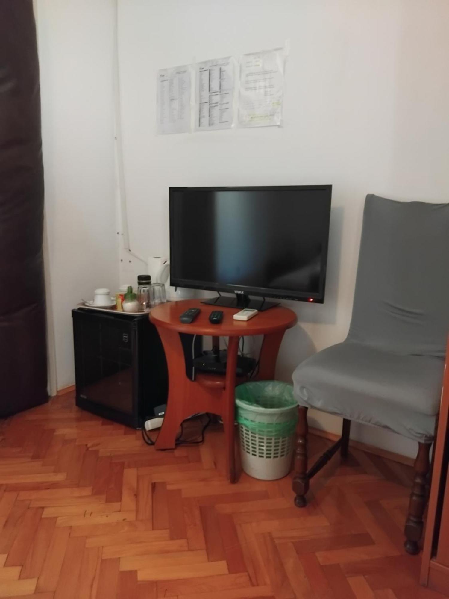 扎达尔 艾尔梅拉多尔旅馆酒店 外观 照片